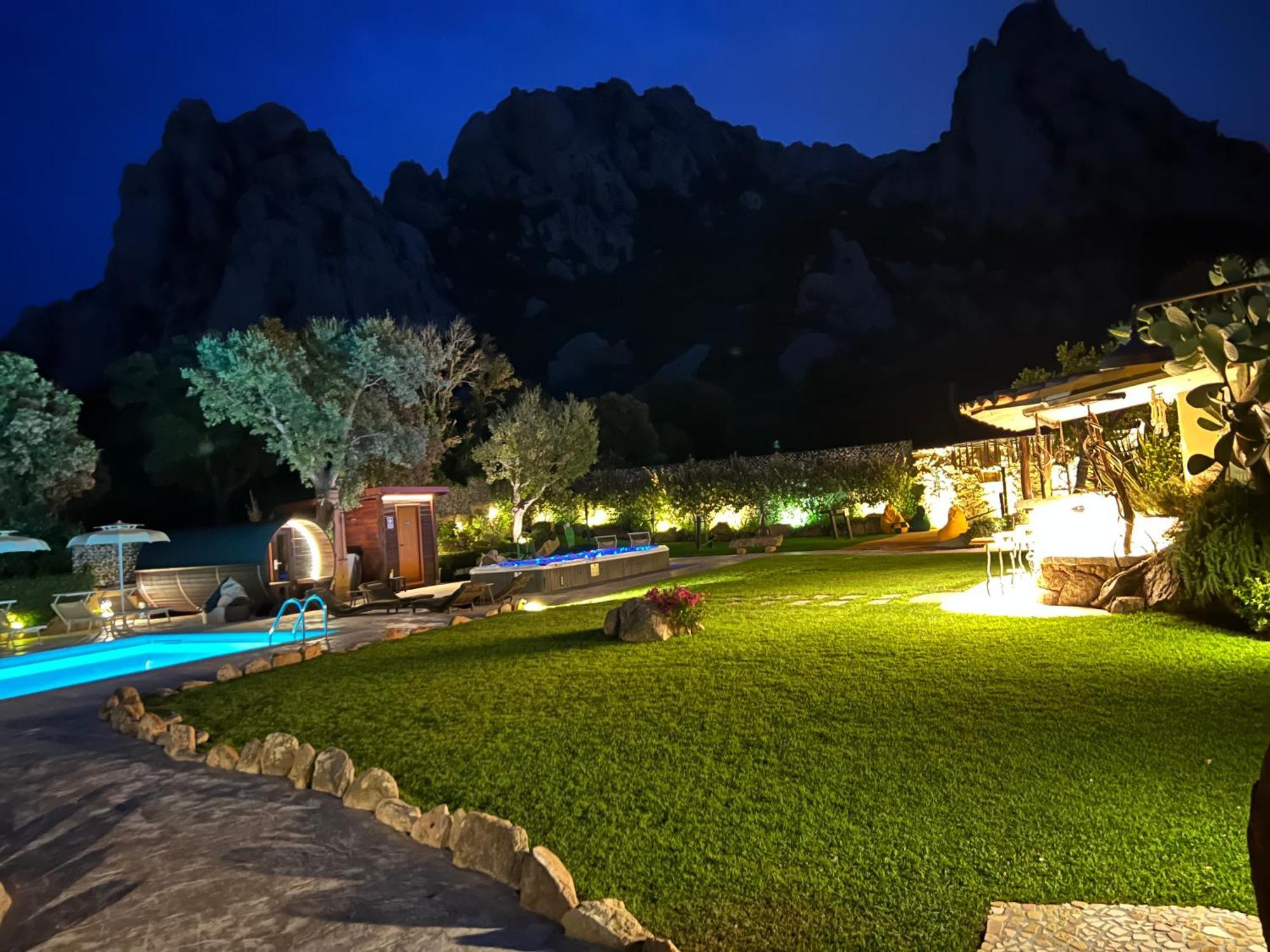 Antica Fonte Holiday Homes San Pantaleo Exterior foto
