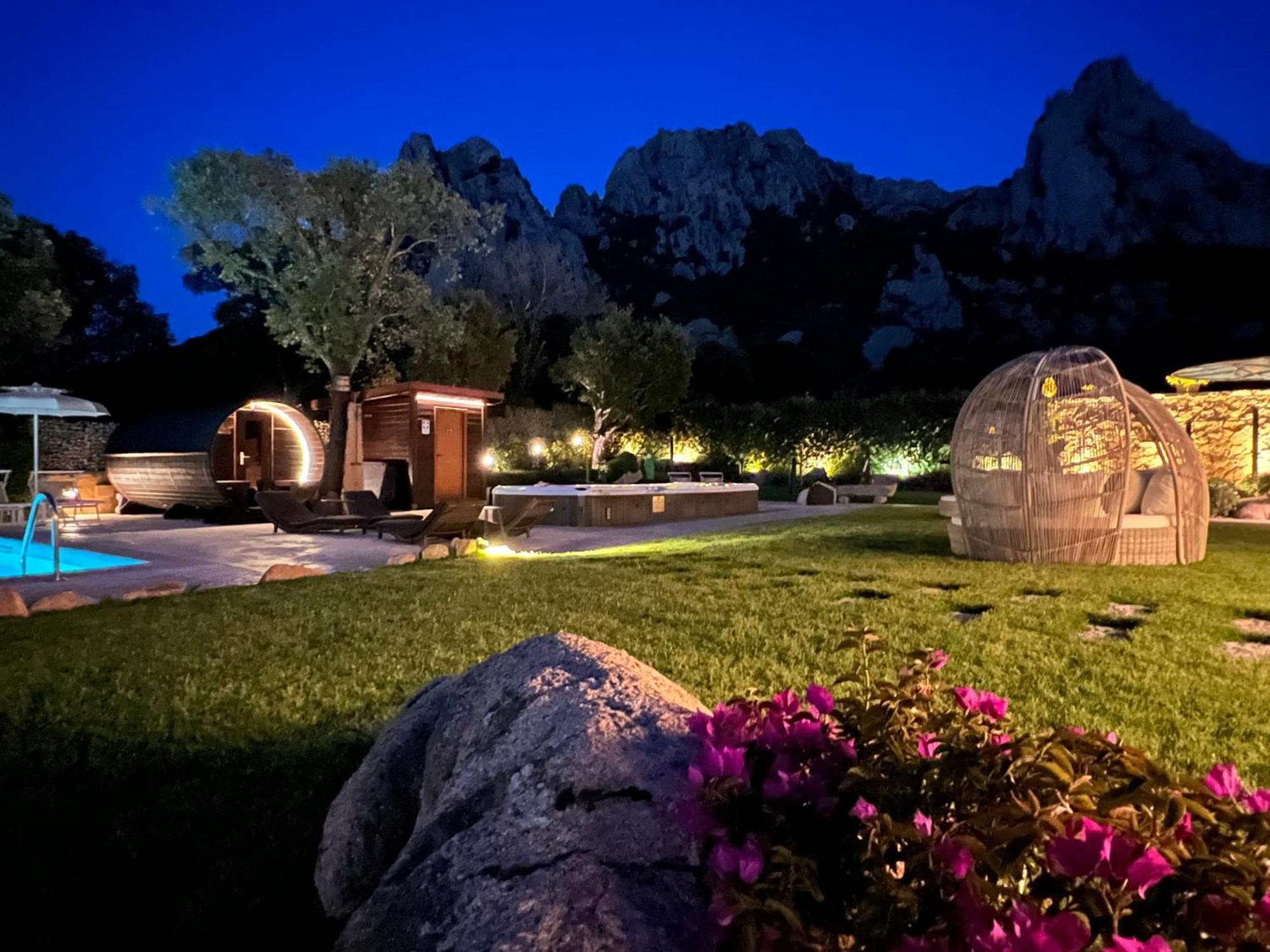 Antica Fonte Holiday Homes San Pantaleo Exterior foto